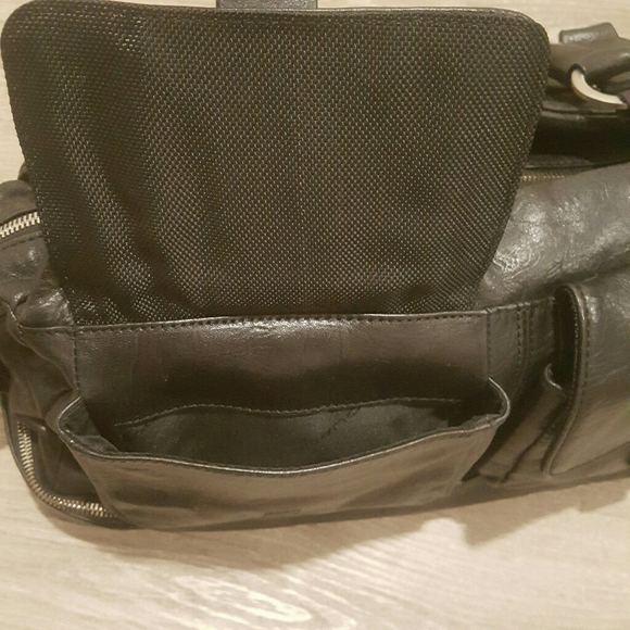 Piquadro Black Leather Duffle Bag Weekender - Picture 7 of 16